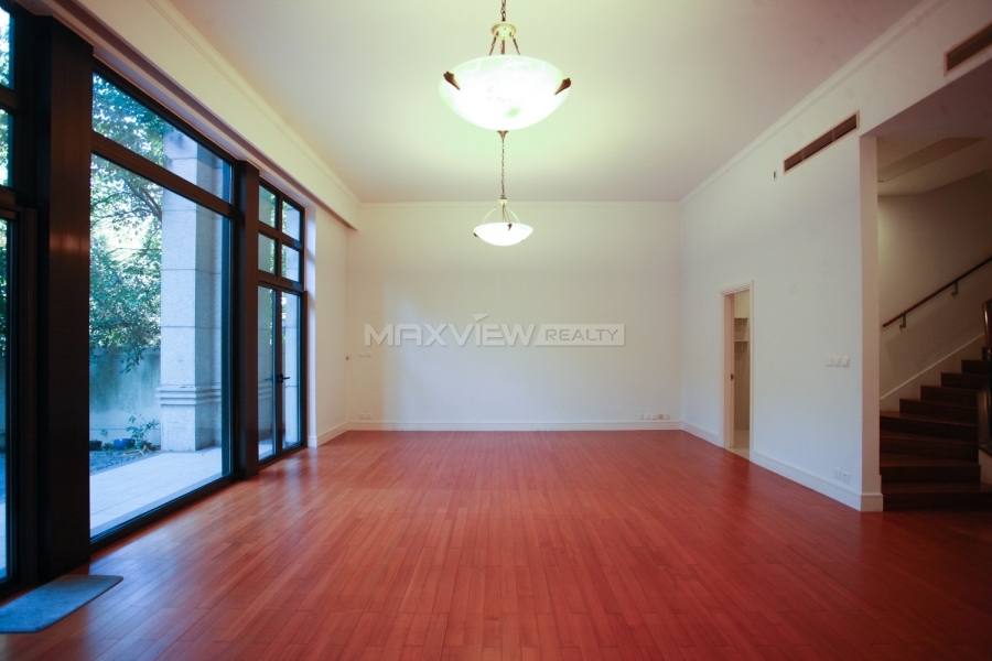 Lakeville Regency Triplex Apartment with Private Garden 3bedroom 324sqm ¥85,000 PRY6101
