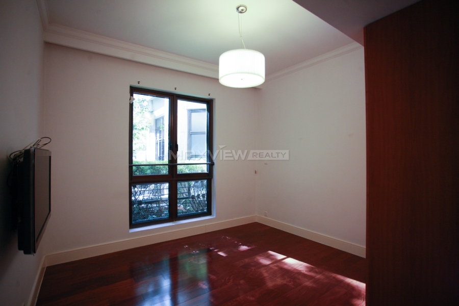 Lakeville Regency Triplex Apartment with Private Garden 3bedroom 324sqm ¥85,000 PRY6101