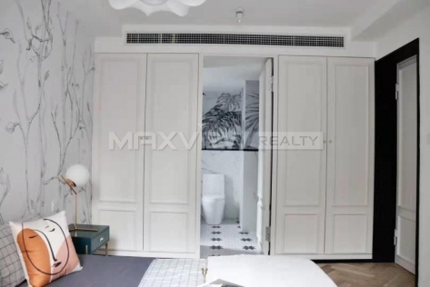 Old Apartment On Huashan Road 2bedroom 100sqm ¥25,000 SHL17788