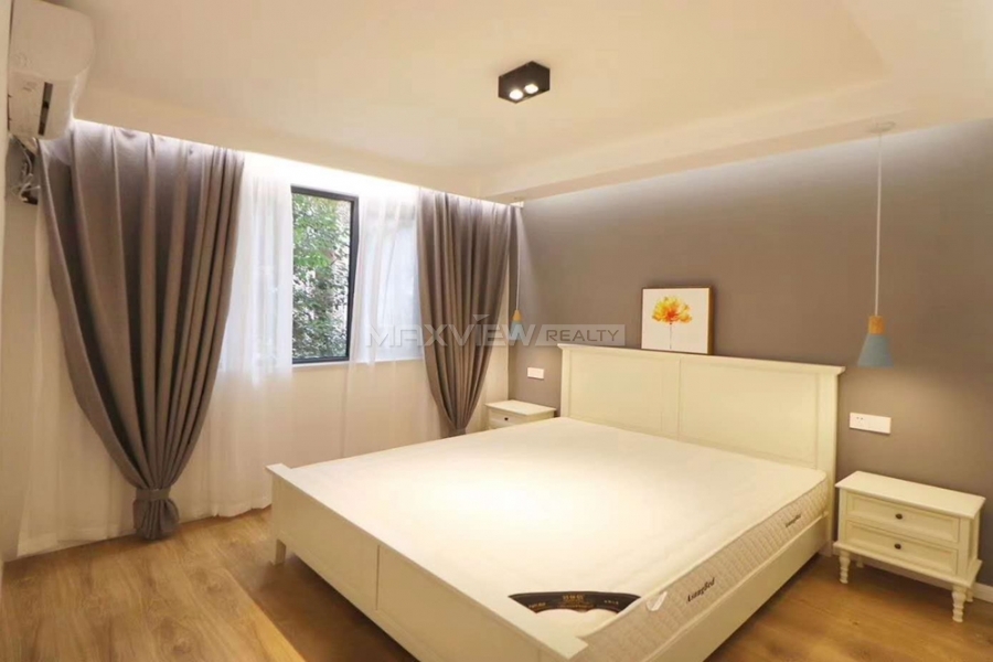 Old Apartment On Yanping Road 2bedroom 120sqm ¥18,800 WHJY007