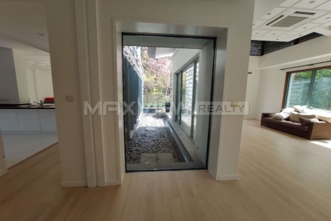 Lakeside Ville 4bedroom 278sqm ¥45,000 PRD0006