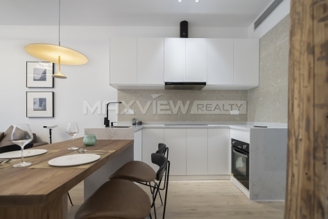 Wulumuqi Middle Road | 乌鲁木齐中路 1bedroom 80sqm ¥22,000 SHL19296