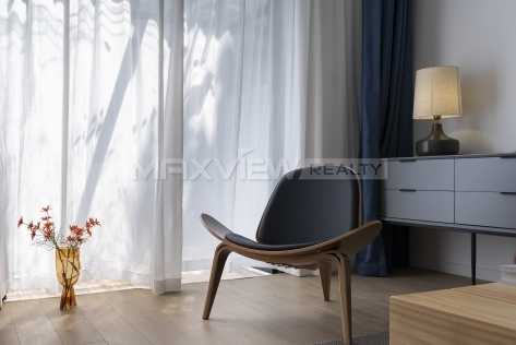 Wulumuqi Middle Road | 乌鲁木齐中路 1bedroom 80sqm ¥22,000 SHL19296