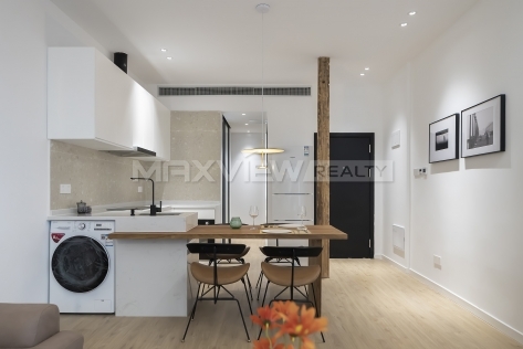 Wulumuqi Middle Road | 乌鲁木齐中路 1bedroom 80sqm ¥22,000 SHL19296