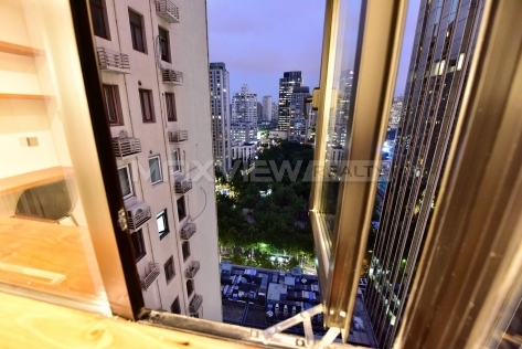 Huai Hai Building 2br 90sqm in Downtown | 淮海大厦 2bedroom 90sqm ¥19,500 SHA19334