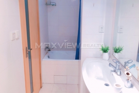 Gubei Jianianhuating 1br 75sqm in Gubei | 古北嘉年华庭北区 1bedroom 75sqm ¥16,800 SHA19383