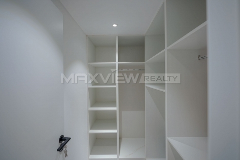 Hua Yuan Da Sha 2br 155sqm in Xujiahui | 华苑大厦 2bedroom 155sqm ¥24,800 SHA19830