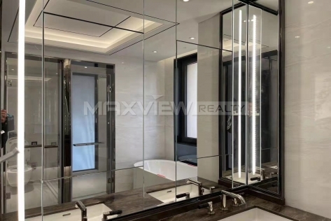 Rong Chuang Wai Tai Yi Hao Yuan | 融创外滩壹号院 4bedroom 289sqm ¥100,000 SHA20105