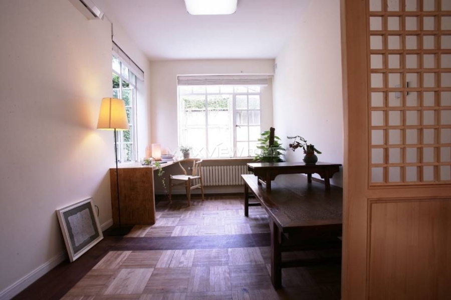 Old Apartment On Wukang Road 2bedroom 85sqm ¥22,000 PRS20122