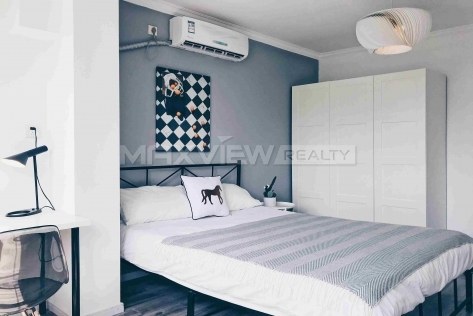 Hai Tian Apartment 2br 60sqm in Xujiahui | 海天公寓 2bedroom 60sqm ¥13,000 SHA20191