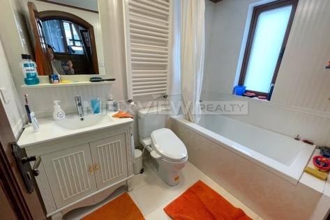 Old Lane House on Changle Road with a Private Garden 5bedroom 300sqm ¥65,000 PRM20619