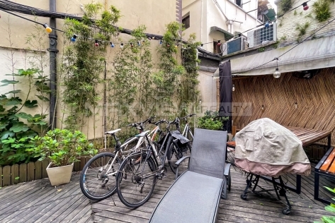 Old Lane House on Changle Road with a Private Garden 5bedroom 300sqm ¥65,000 PRM20619
