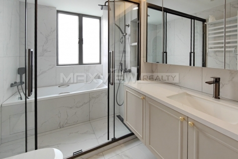 East Huaihai Apartment 3bedroom 130sqm ¥24,000 PRM20667