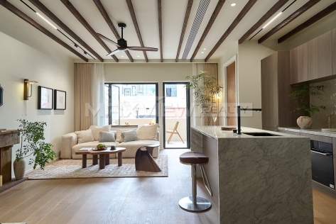 Old Apartment on Beijing West Road&nbsp;4bedroom&nbsp;160sqm&nbsp;&yen;38,800&nbsp;PRM20858