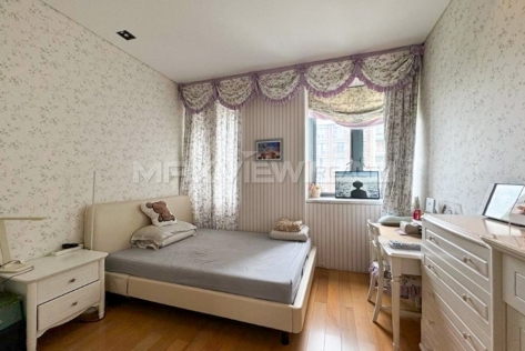 Lakeside Ville Apartment&nbsp;4bedroom&nbsp;340sqm&nbsp;&yen;35,000&nbsp;PRM20873