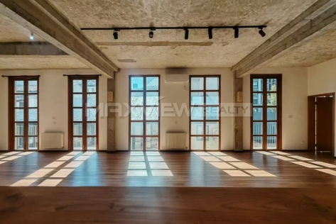 Old Apartment on Shaanxi S. Rd&nbsp;2bedroom&nbsp;195sqm&nbsp;&yen;35,000&nbsp;PRM21030