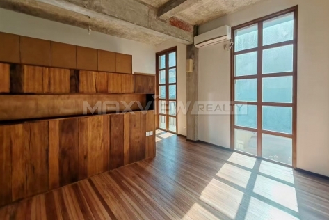 Old Apartment on Shaanxi S. Rd&nbsp;2bedroom&nbsp;195sqm&nbsp;&yen;35,000&nbsp;PRM21030