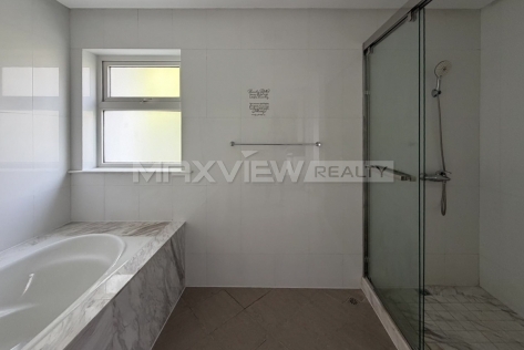 Sunny Garden&nbsp;3bedroom&nbsp;220sqm&nbsp;&yen;42,000&nbsp;PRM21043