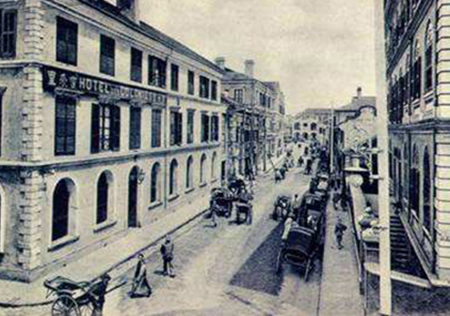 9-Rue-Du-Consulat.jpg
