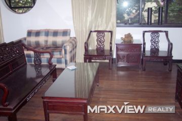 Old Apartment on Maoming S. Road