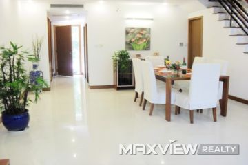 Windsor Place 4bedroom 300sqm ¥45,000 SH001763