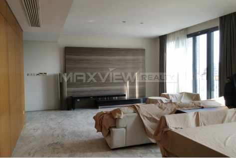 Smart 3br 213sqm Lakeside Ville Rental in Shanghai