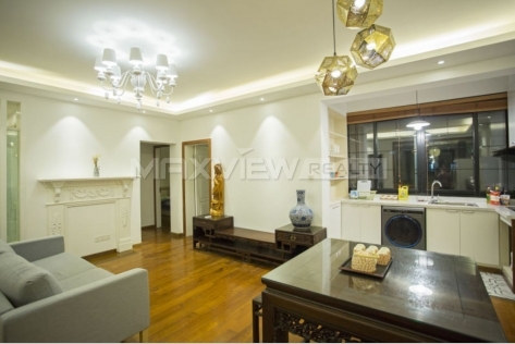 Shanghai old house rent on Yueyang Road
