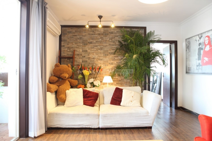 Rent a house in shanghai on Huaihai M. Road&nbsp;3bedroom&nbsp;170sqm&nbsp;&yen;24,000&nbsp;SH016973