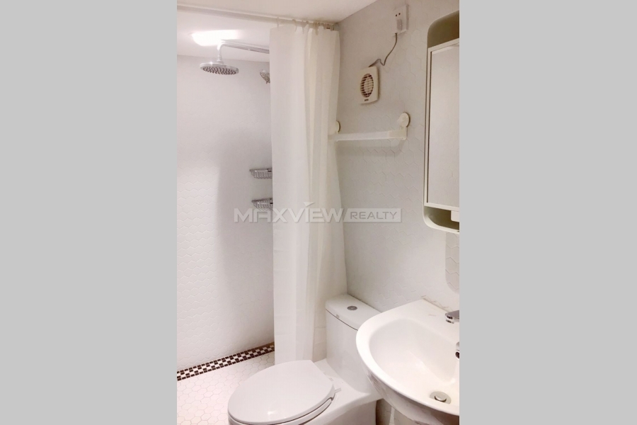shanghai houses for rent on Huaihai M. Road&nbsp;1bedroom&nbsp;50sqm&nbsp;&yen;11,000&nbsp;SH017140