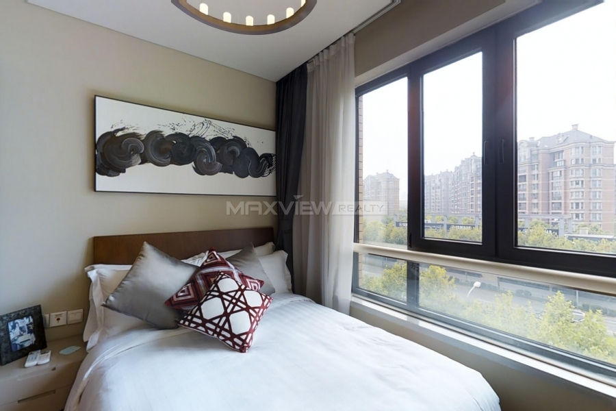 Green Court Middle Serviced Apartment