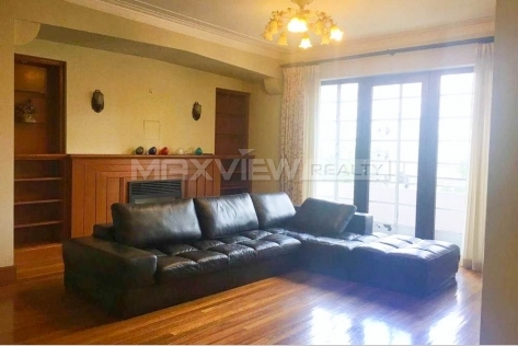 Old  Apartment On Changde Road