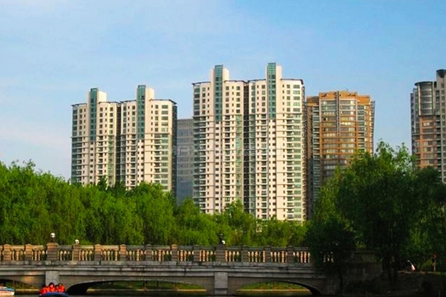 Pudong Century Garden