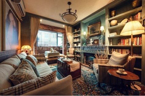 Old Apartment On Shaoxing Road