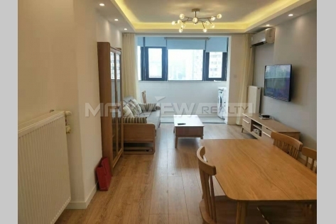 Old Apartment On Hengshan Road