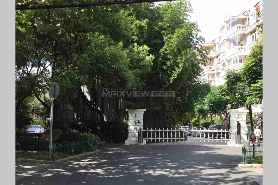 Taixing Road