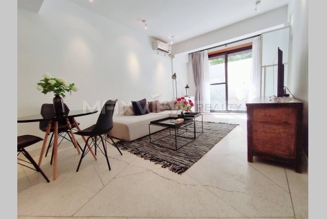 Old Apartment On Changshu Road