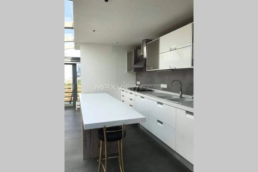 Yishu Apartment Penthouse with Roof Terrace&nbsp;4bedroom&nbsp;320sqm&nbsp;&yen;100,000&nbsp;PRY6042