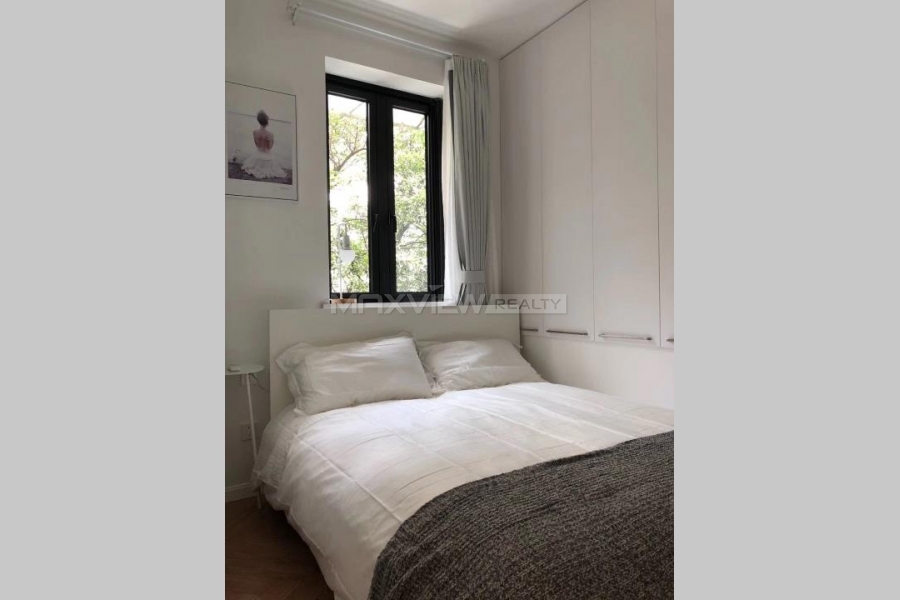 Old Apartment On Huaihai Middle Road | 淮海中路&nbsp;2bedroom&nbsp;80sqm&nbsp;&yen;23,000&nbsp;SHL17633