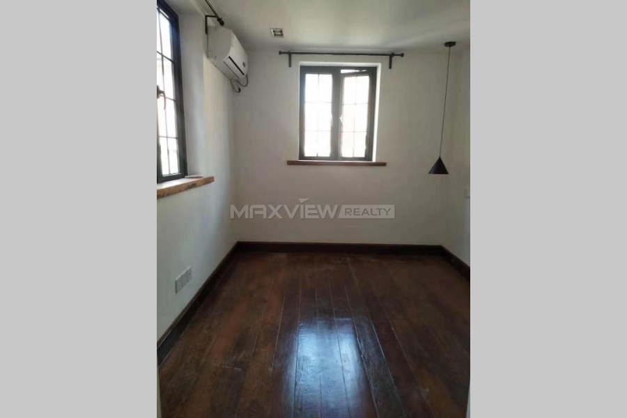 Old Lane House On Huai Hai Middle Road | 淮海中路&nbsp;3bedroom&nbsp;100sqm&nbsp;&yen;18,000&nbsp;SHL17792