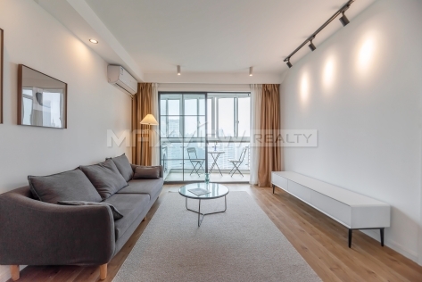 Shanghai First Block 1br 65sqm in Downtown