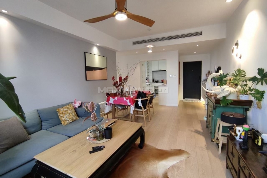 Shiye Apartment