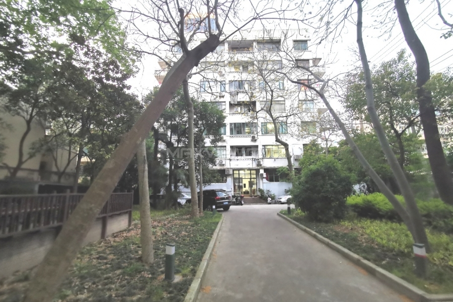 Zhong Bo Apartment