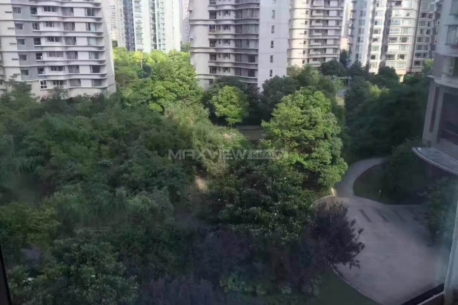 Waterfront Garden