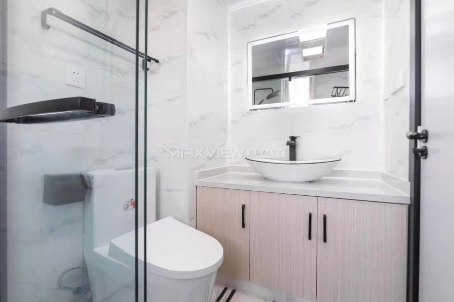 Jiaotong University Apartment