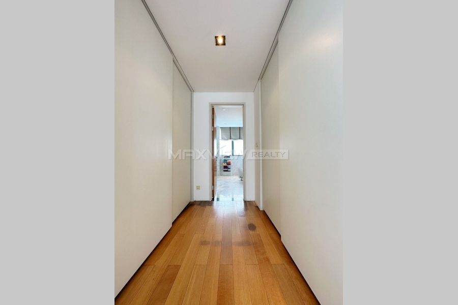 Lakeside Ville Apartment&nbsp;4bedroom&nbsp;340sqm&nbsp;&yen;40,000&nbsp;PRH0107