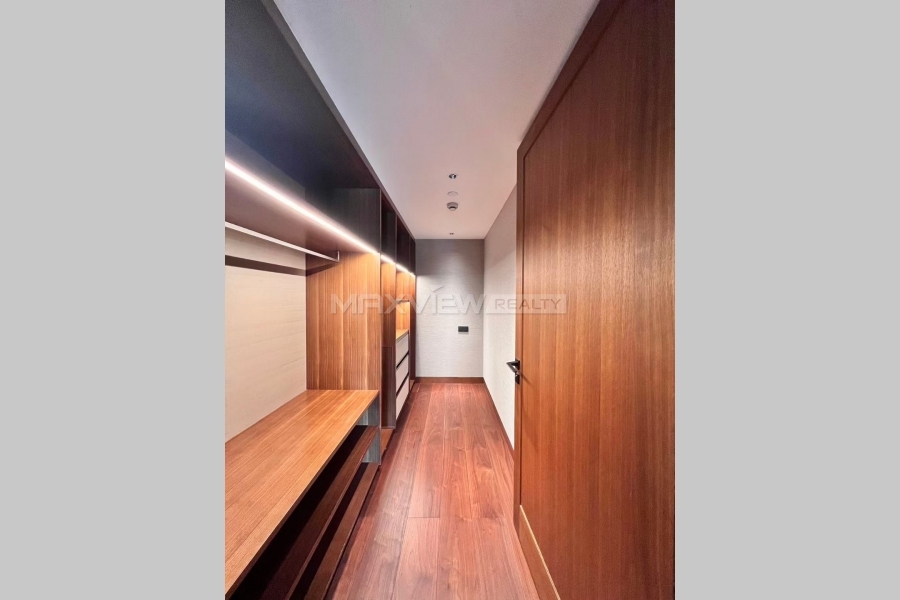 396 Wulumiqi South Rd&nbsp;1bedroom&nbsp;105sqm&nbsp;&yen;35,000&nbsp;PRH0097