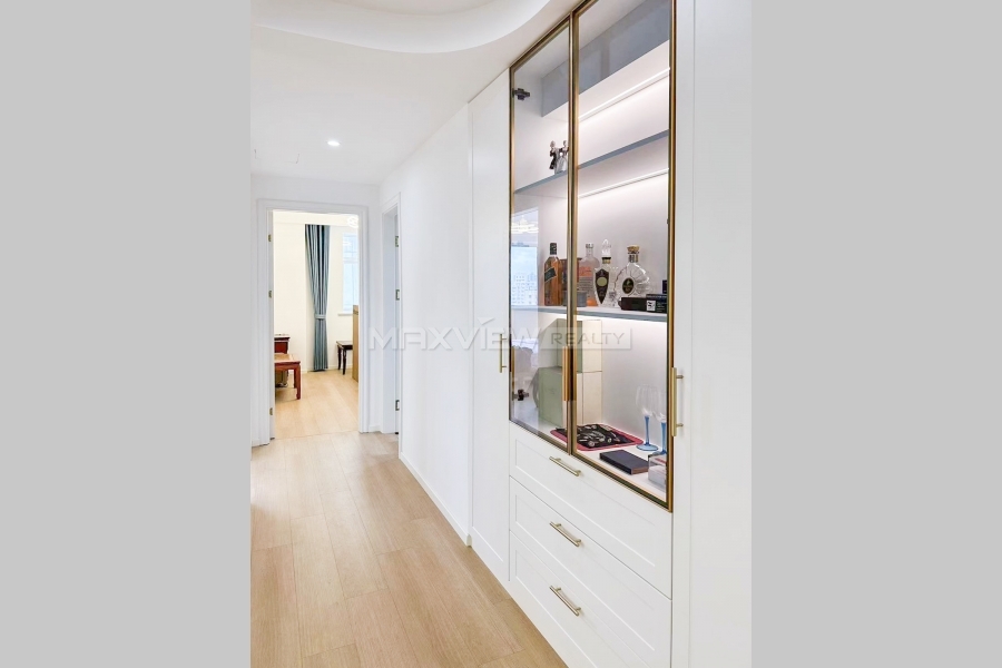 Huijin Plaza&nbsp;4bedroom&nbsp;256sqm&nbsp;&yen;34,000&nbsp;PRY18018