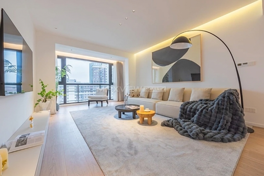Summit Residence