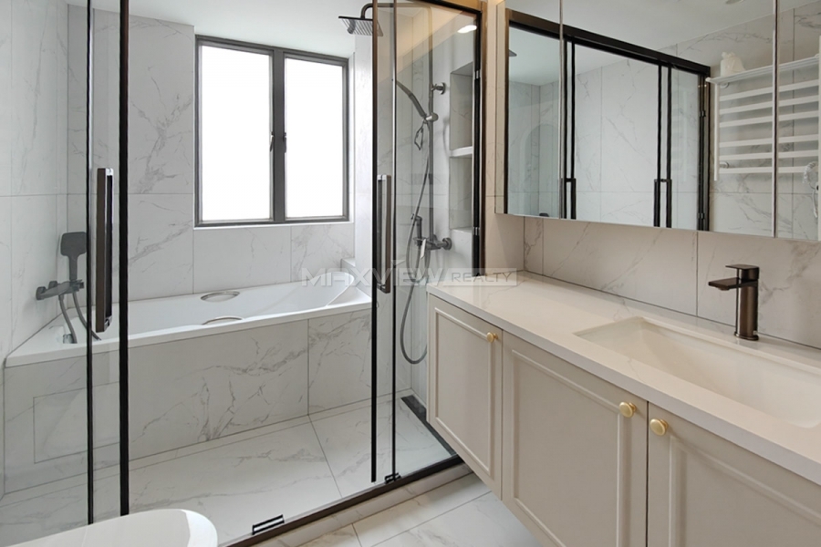East Huaihai Apartment