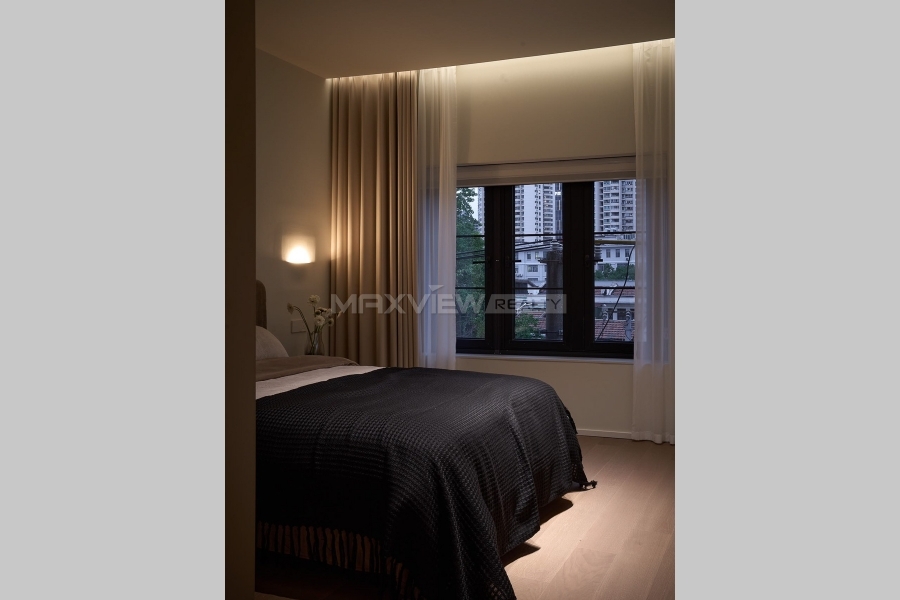 Old Apartment on Beijing West Road&nbsp;4bedroom&nbsp;160sqm&nbsp;&yen;38,800&nbsp;PRM20858